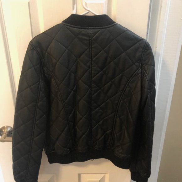 Guess Jacket - Never Worn - Women's size S - Black - Picture 3 of 4